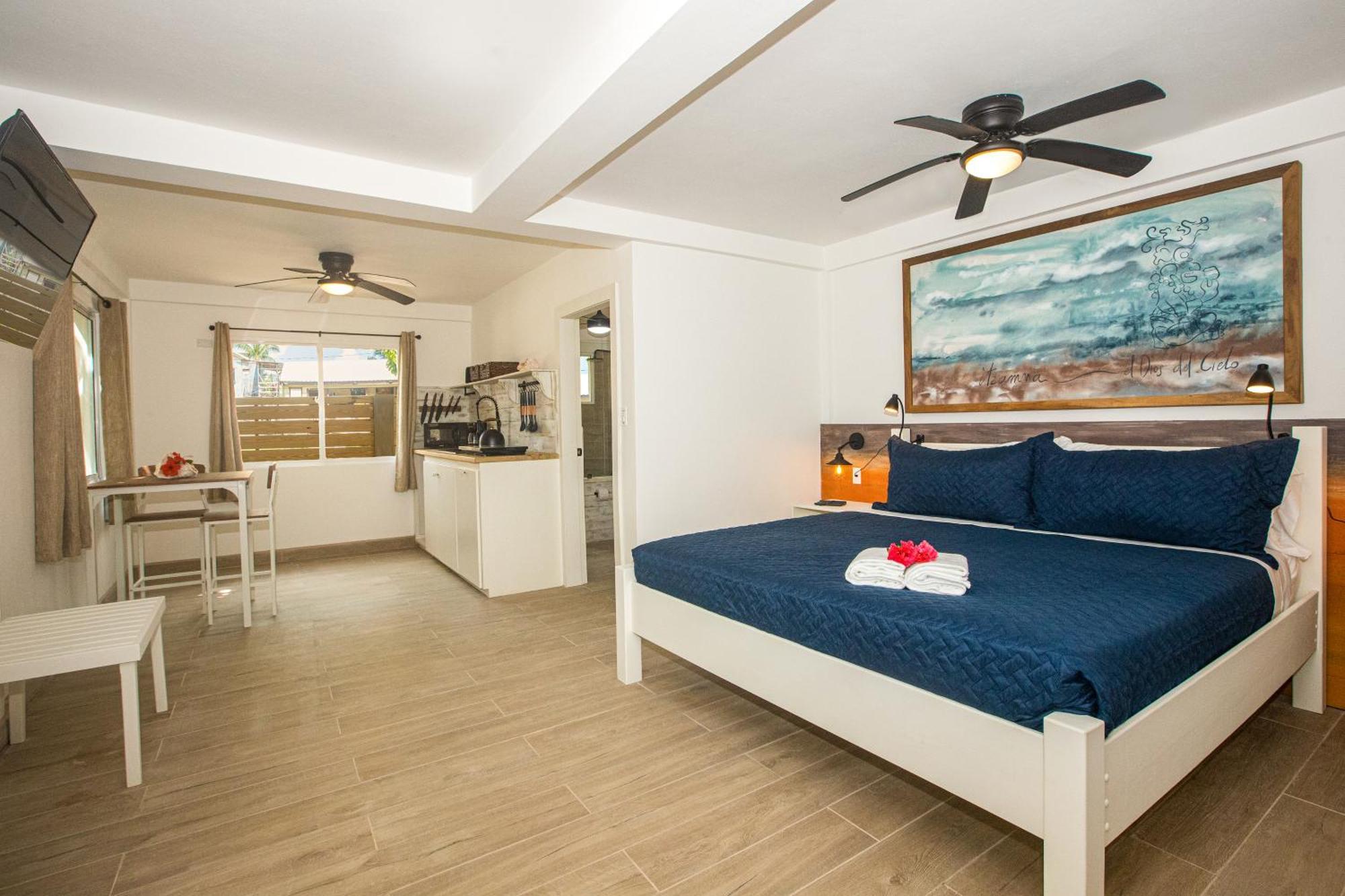 Treetops Hotel Caye Caulker Exterior foto